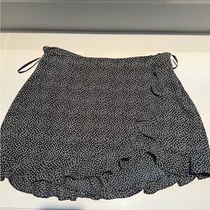 Cotton candy la black mini skirt